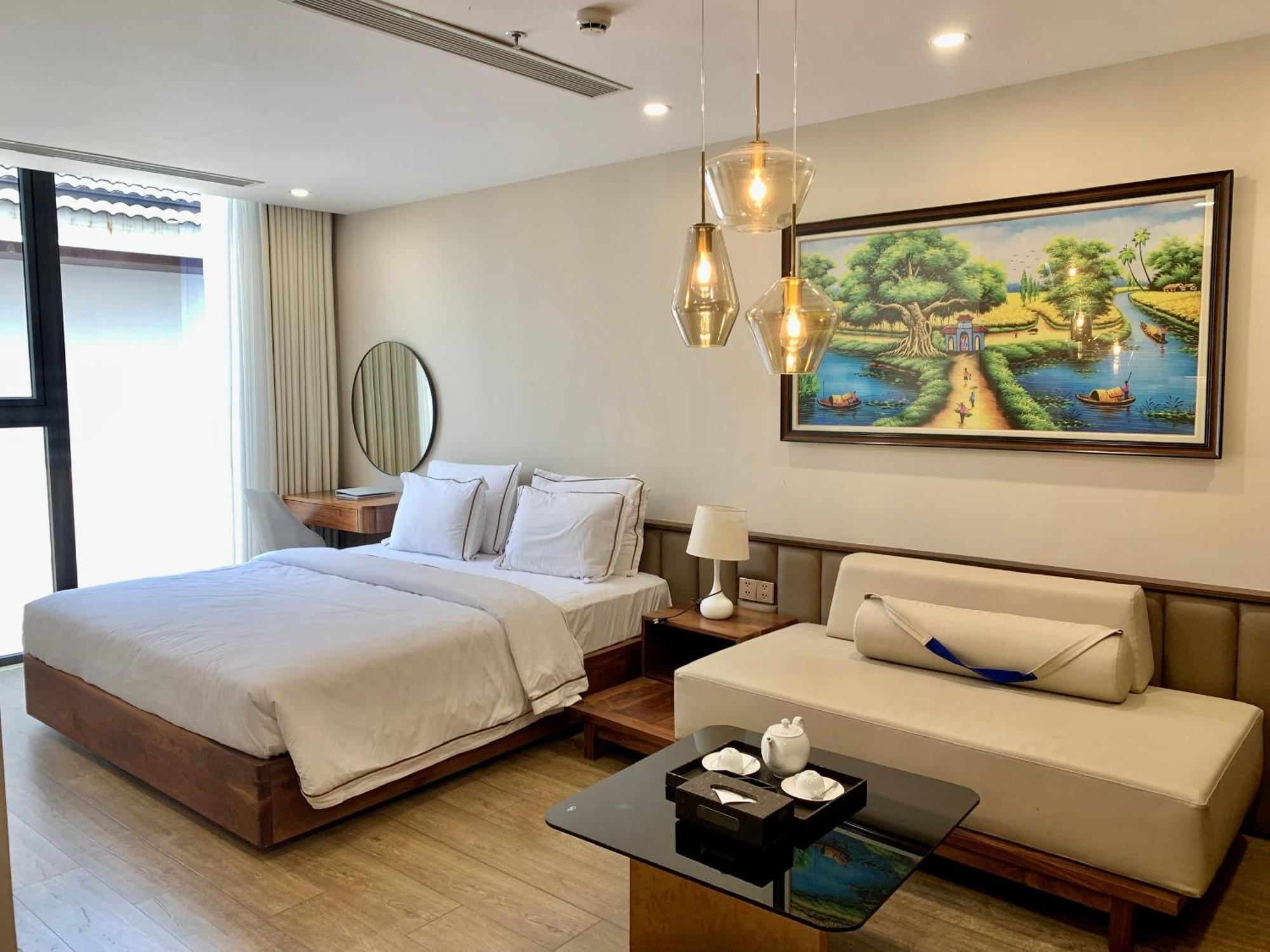 Cami Riverside Resort Da Nang